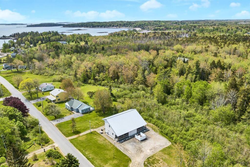 Villa Ocean View Duplex With Walk To Beach Owls Head Exterior foto